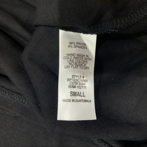 Gibson Clean Ponte V-Neck Tee - Picture 2 of 6